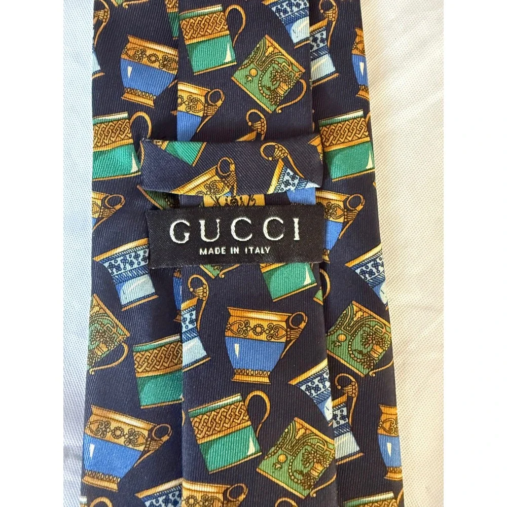 Vintage Gucci Men Tea Cups Neck Tie Navy Blue Silk Italy Luxury Designer Italian